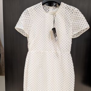 BURBERRY Elegant White Textured Dress SZ 38